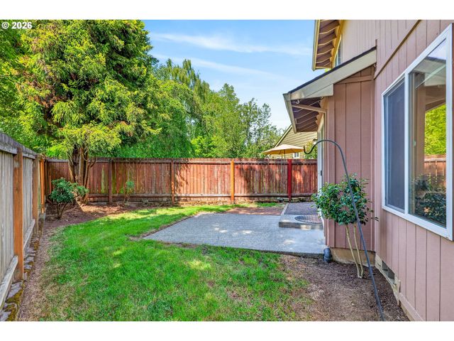 17765 Sw NELS Dr, Sherwood, OR 97140