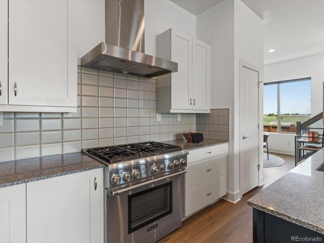 5547 Valentia St, Denver, CO 80238