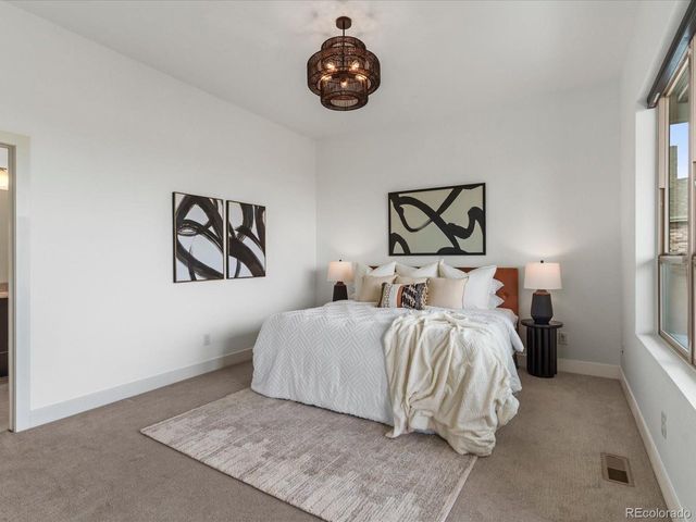 5547 Valentia St, Denver, CO 80238