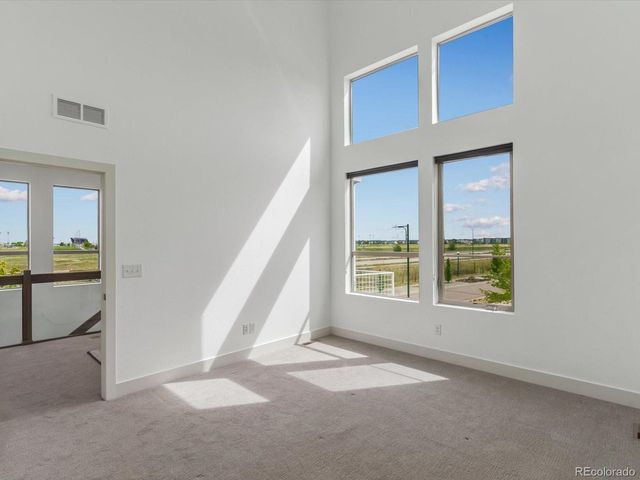 5547 Valentia St, Denver, CO 80238