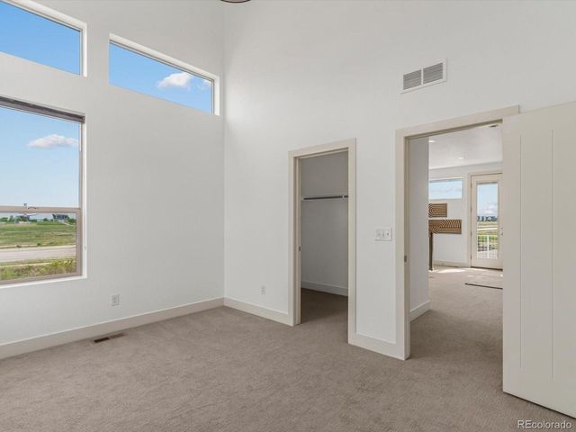 5547 Valentia St, Denver, CO 80238