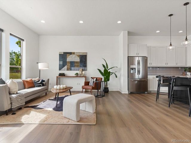 5547 Valentia St, Denver, CO 80238