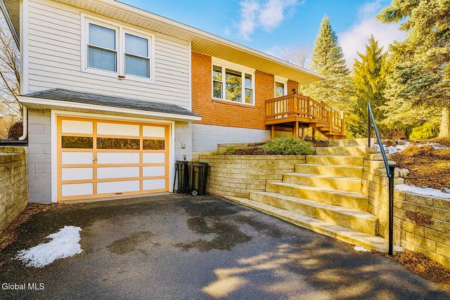 1420 Nelson Street, Schenectady, NY 12306