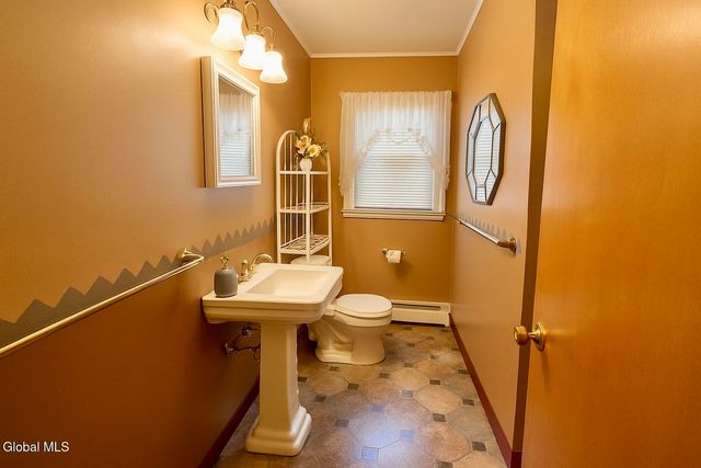 1420 Nelson Street, Schenectady, NY 12306