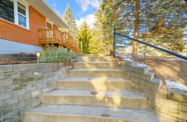 1420 Nelson Street, Schenectady, NY 12306