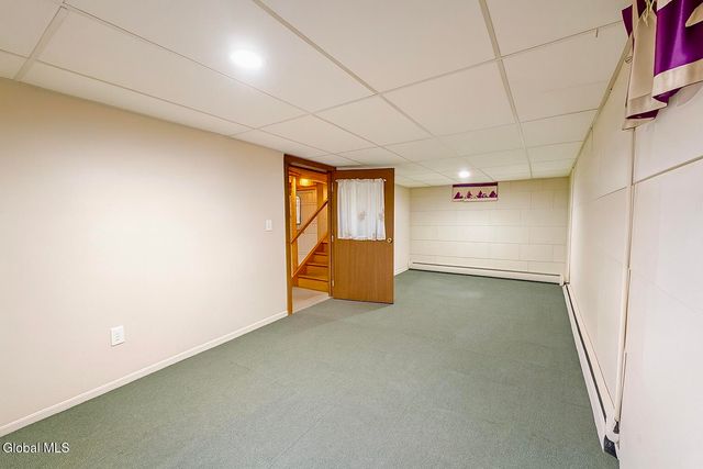 1420 Nelson Street, Schenectady, NY 12306