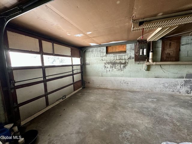 1420 Nelson Street, Schenectady, NY 12306