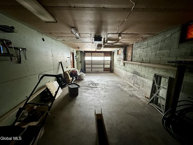 1420 Nelson Street, Schenectady, NY 12306