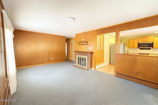 1420 Nelson Street, Schenectady, NY 12306