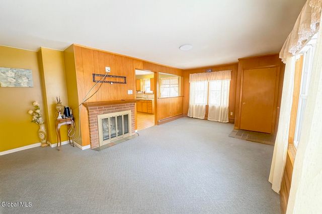 1420 Nelson Street, Schenectady, NY 12306