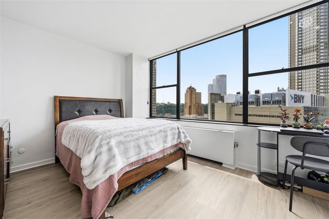 112 Washington Place 19C, Downtown Pgh, PA 15219