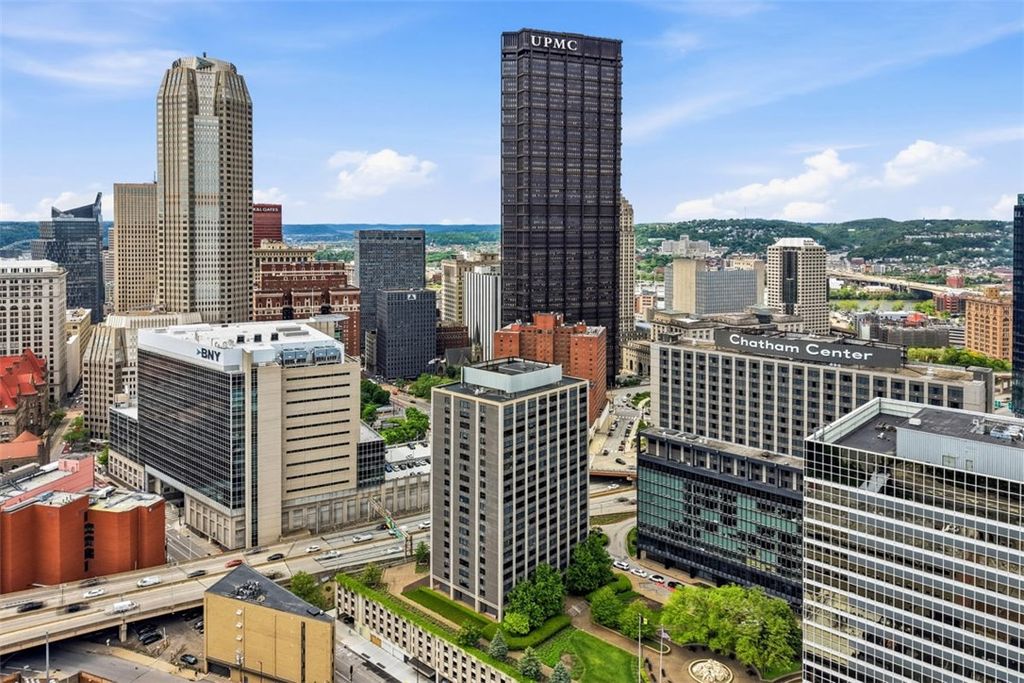 112 Washington Place 19C, Downtown Pgh, PA 15219