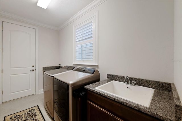 16826 BROADWATER AVENUE, Winter Garden, FL 34787