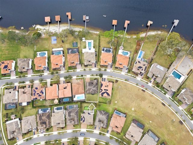 16826 BROADWATER AVENUE, Winter Garden, FL 34787