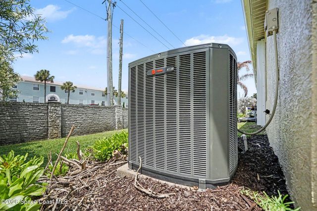 284 Intrepid Way, Indialantic, FL 32903