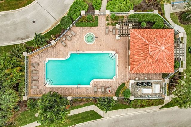 5680 Chelsey LN 201, Fort Myers, FL 33912