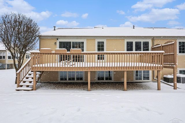 37 Willow Pond Drive, Saginaw, MI 48603