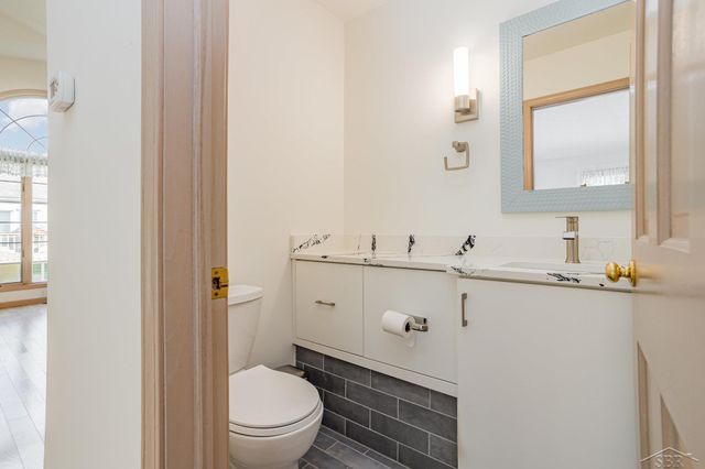 37 Willow Pond Drive, Saginaw, MI 48603