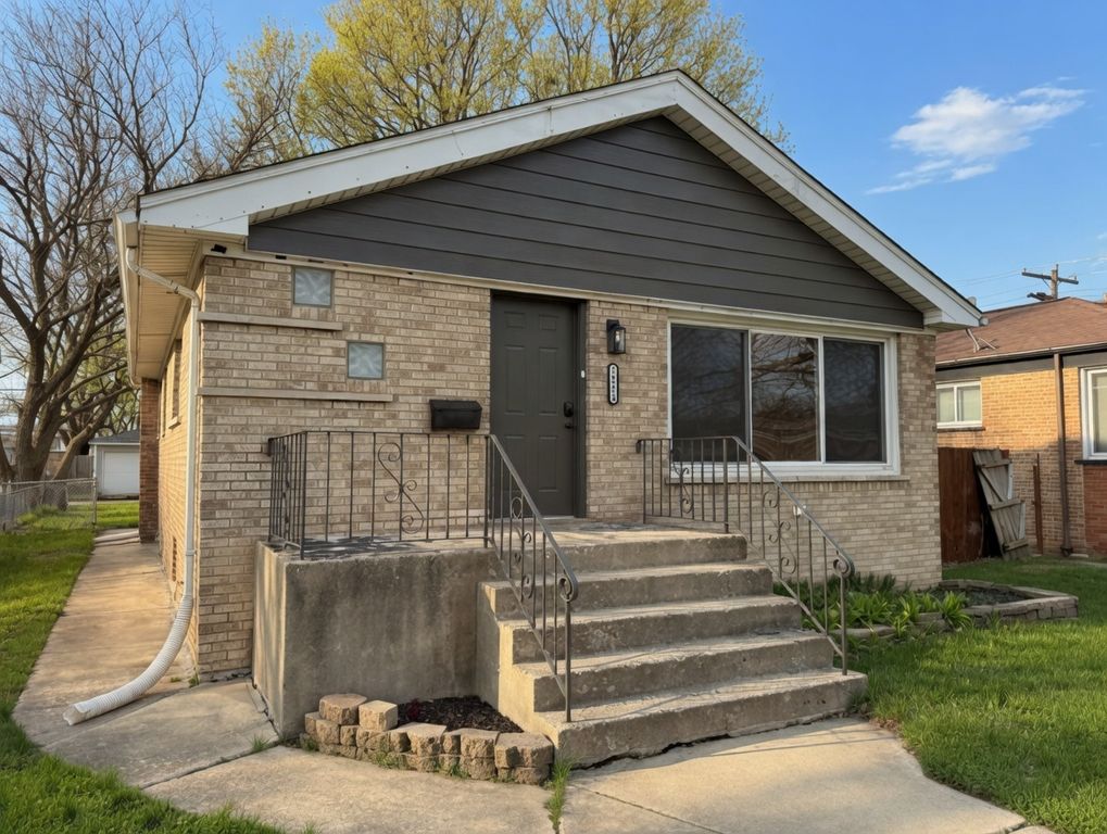 14214 Minerva Avenue, Dolton, IL 60419