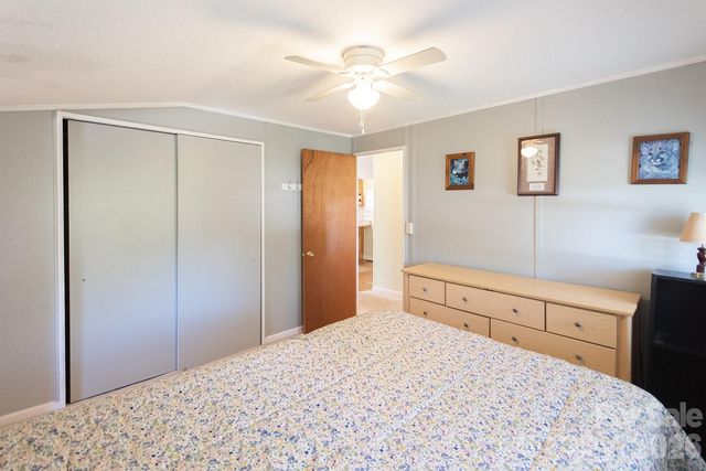 59 S Front Street, Franklin, NC 28734