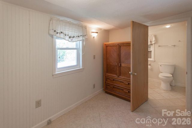 59 S Front Street, Franklin, NC 28734