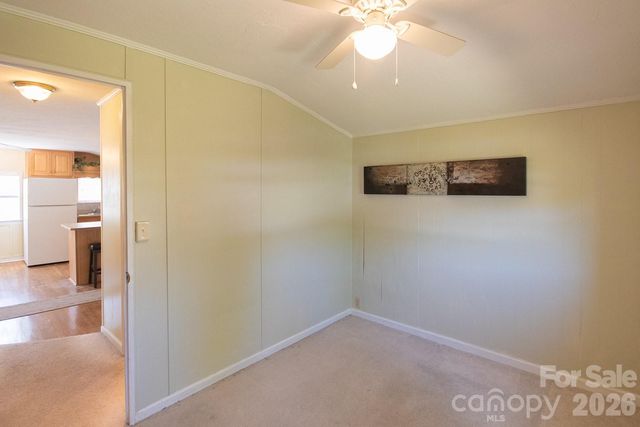 59 S Front Street, Franklin, NC 28734