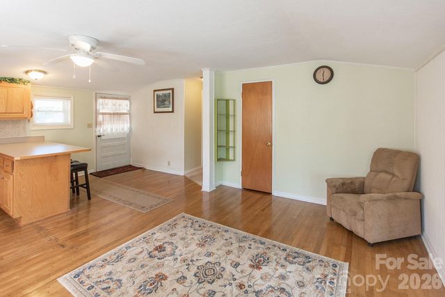 59 S Front Street, Franklin, NC 28734