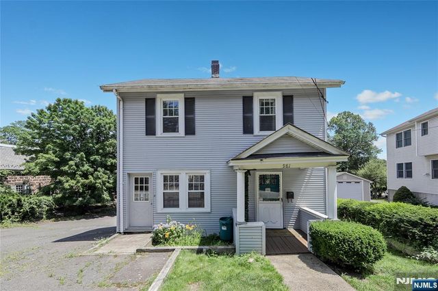 981 Valley Road, Clifton, NJ 07013