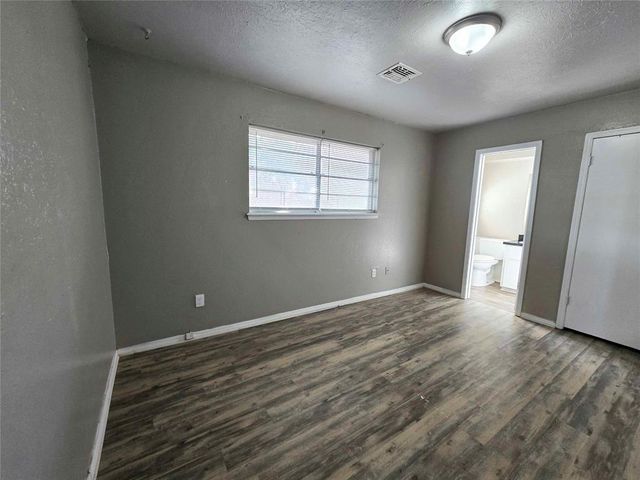 2500 SE 51st Street, Oklahoma City, OK 73129