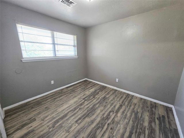 2500 SE 51st Street, Oklahoma City, OK 73129
