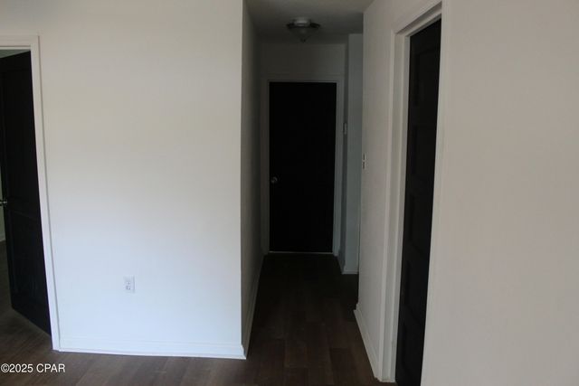 668 Wrights Creek Road, Caryville, FL 32427