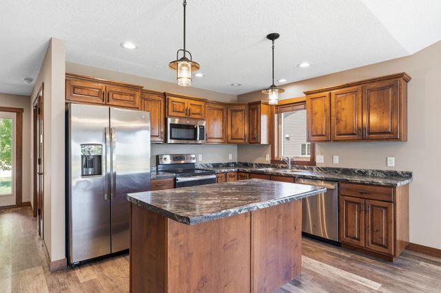 1743 Ducktail Court, New Richmond, WI 54017