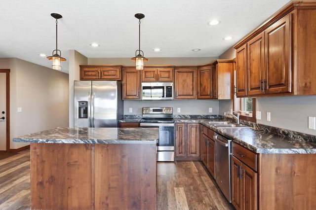 1743 Ducktail Court, New Richmond, WI 54017