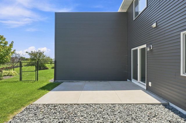 1743 Ducktail Court, New Richmond, WI 54017