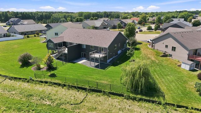 1743 Ducktail Court, New Richmond, WI 54017