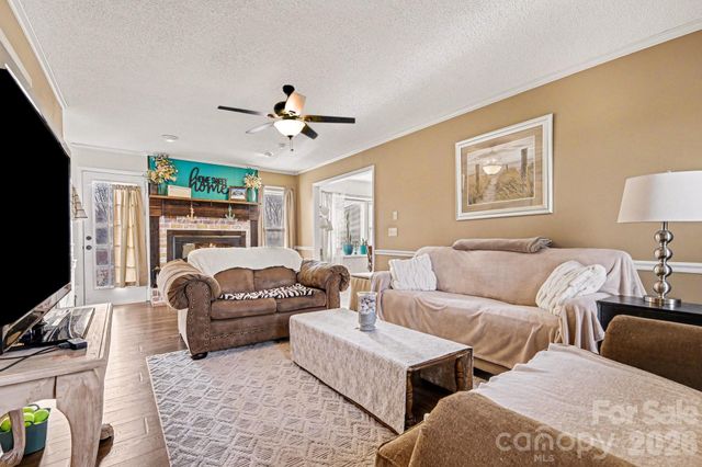 1162 Crestmont Drive SE, Concord, NC 28025