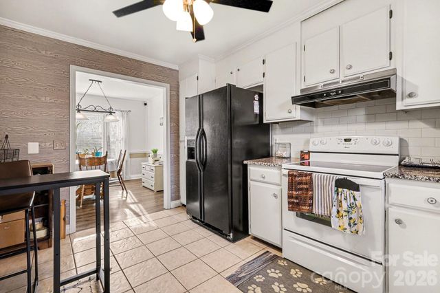 1162 Crestmont Drive SE, Concord, NC 28025