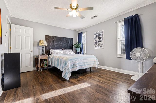 1162 Crestmont Drive SE, Concord, NC 28025