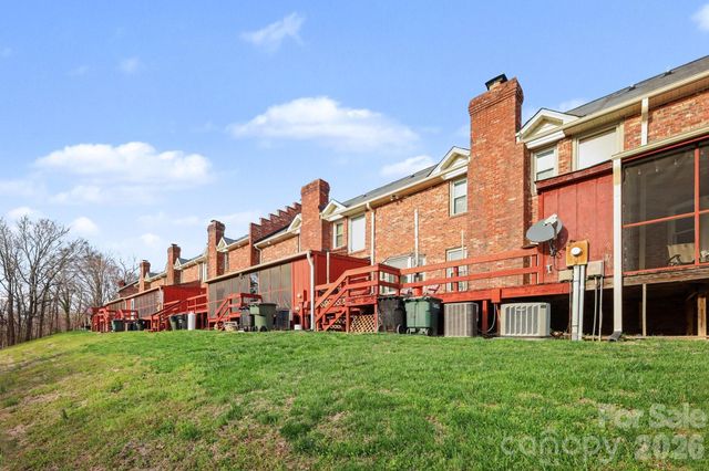 1162 Crestmont Drive SE, Concord, NC 28025