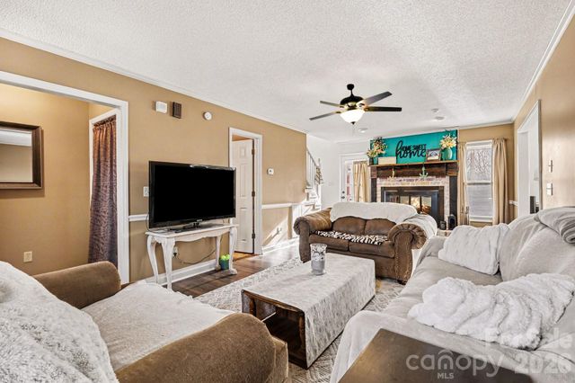 1162 Crestmont Drive SE, Concord, NC 28025