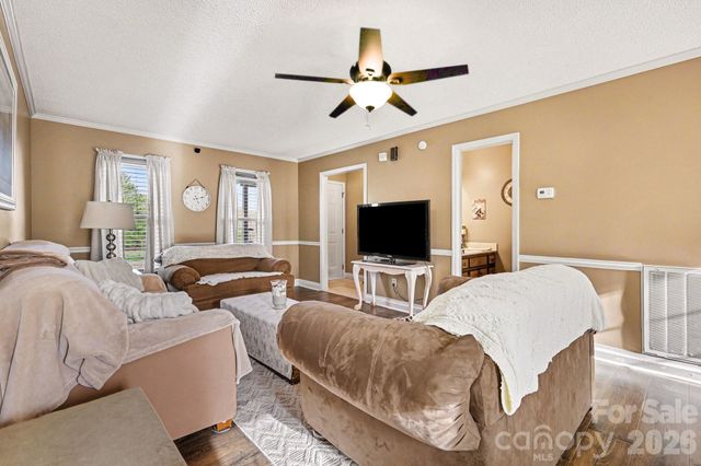 1162 Crestmont Drive SE, Concord, NC 28025