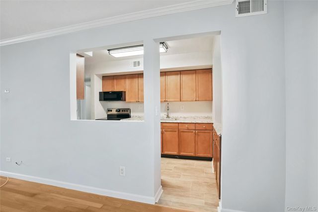 208 Harris Road HA3, Bedford, NY 10507