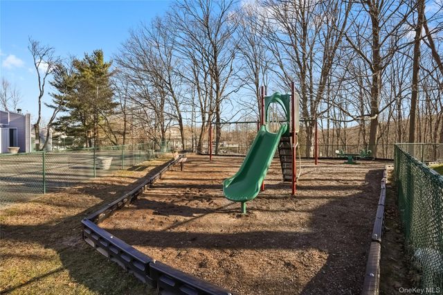 208 Harris Road HA3, Bedford, NY 10507