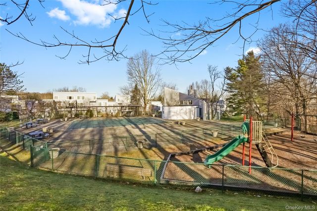 208 Harris Road HA3, Bedford, NY 10507