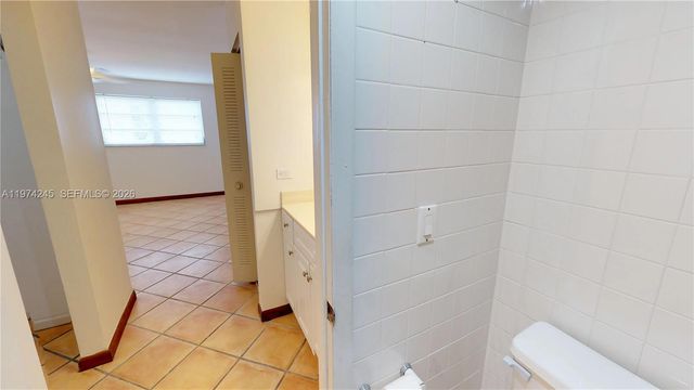 3665 NE 167 Street 501, North Miami Beach, FL 33160