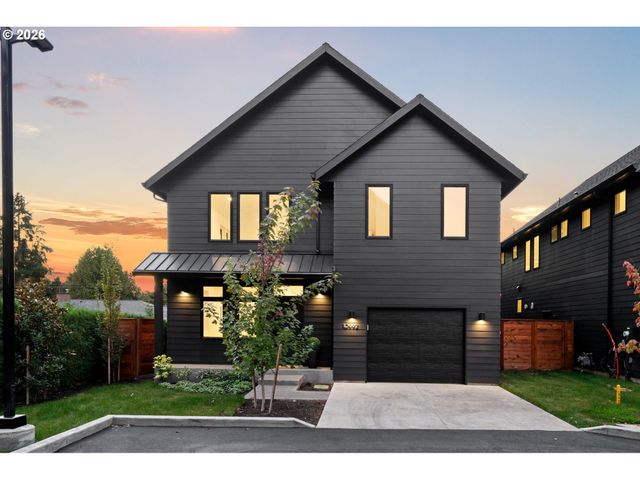 10992 Se Stanley Ave, Milwaukie, OR 97222