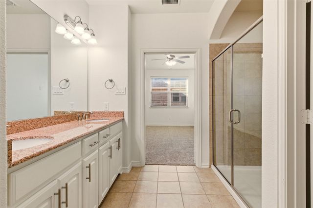 736 S Greenville Avenue, Richardson, TX 75081