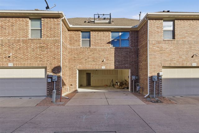 736 S Greenville Avenue, Richardson, TX 75081