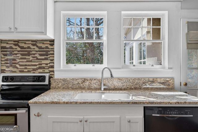 304 E Jackson Street, Buford, GA 30518