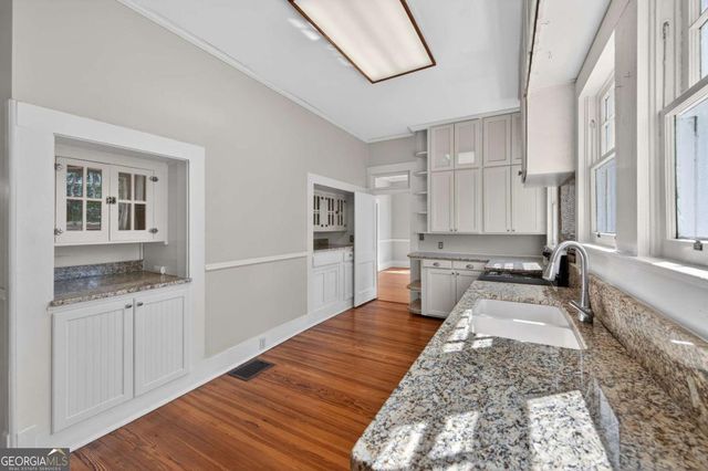 304 E Jackson Street, Buford, GA 30518